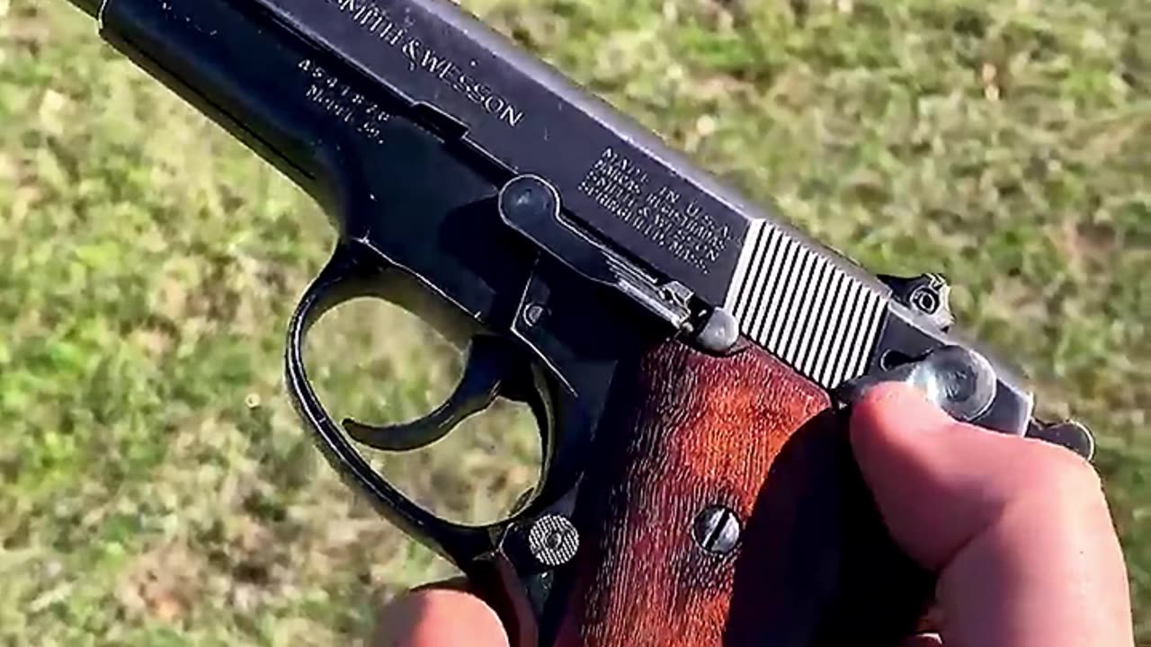ASMR 4K “Model59 Smith&Wesson 9mm”