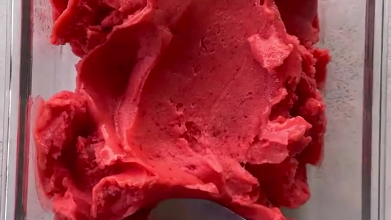 You need to try this 3-ingredient strawberry lemon sorbet!