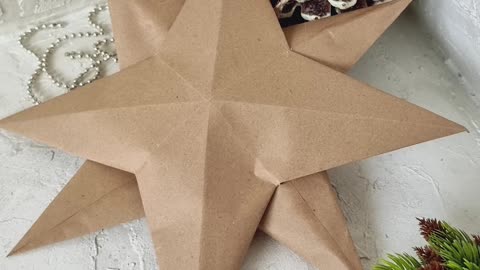 Craft Paper Christmas Star DIY #craftsmania #christmascrafts