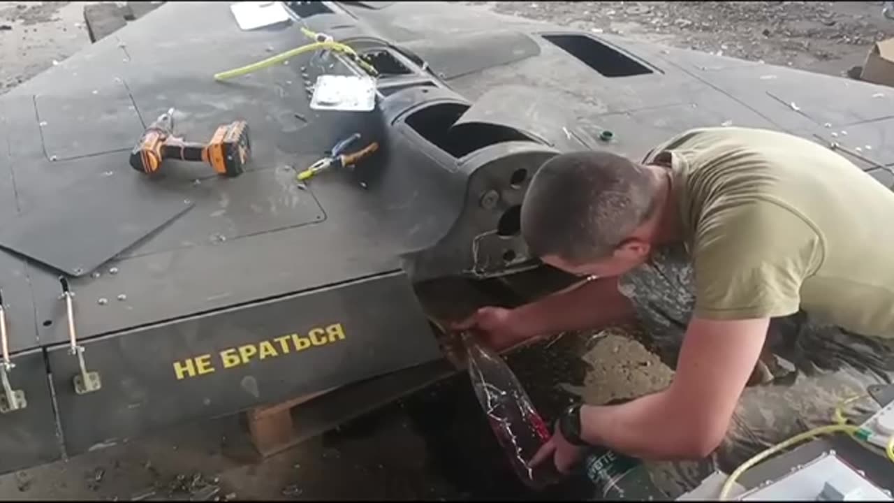 Ukrainian Engineering Unit Prepares Shaheed Drone for Transport