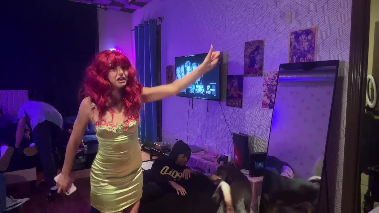 Layla jenner house party stream