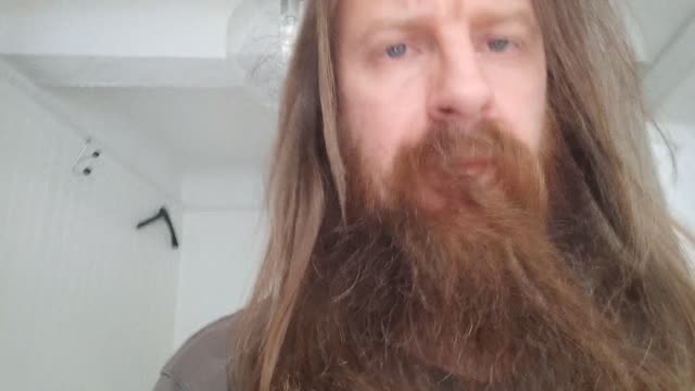 2022-04-28 (4) - Unboxing Amazon issou - Twitch