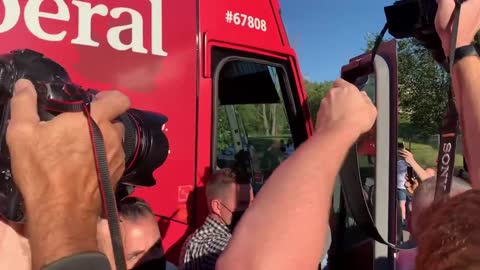 trudeau gets gravel thrown at him in London Ontario.