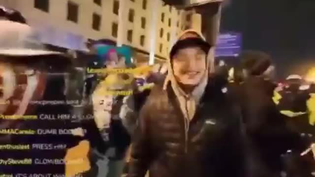 FED Ray Epps dresses up as Trump supporter to incite an Insurrection at the Capitol