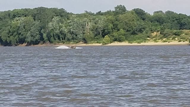 Jetboat on the Ohio near Evansville Indiana!