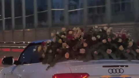 A cart of flowers is romantic to death