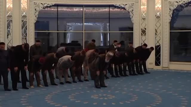 The audience read nazms performed the rite of "movlid", praising the Messenger of Allah