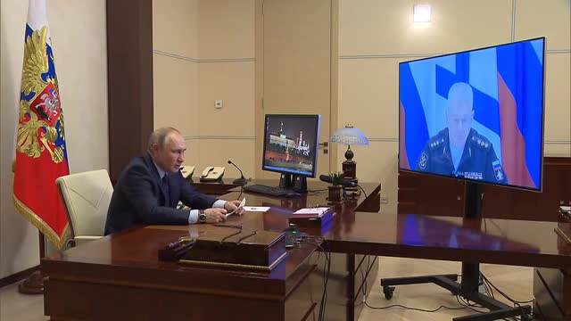 Here is a recording of the video-conversation posted by the Kremlin.