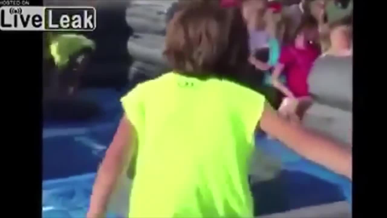 Kid gets DISCOMBOBULATED