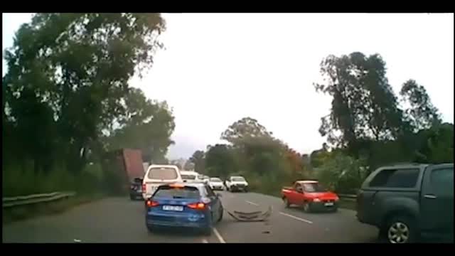 DashCam compilation #3 - Crashes / funny Driver / Rage in the Road