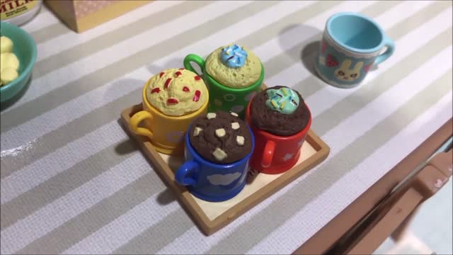 Miniature cooking toys muffin