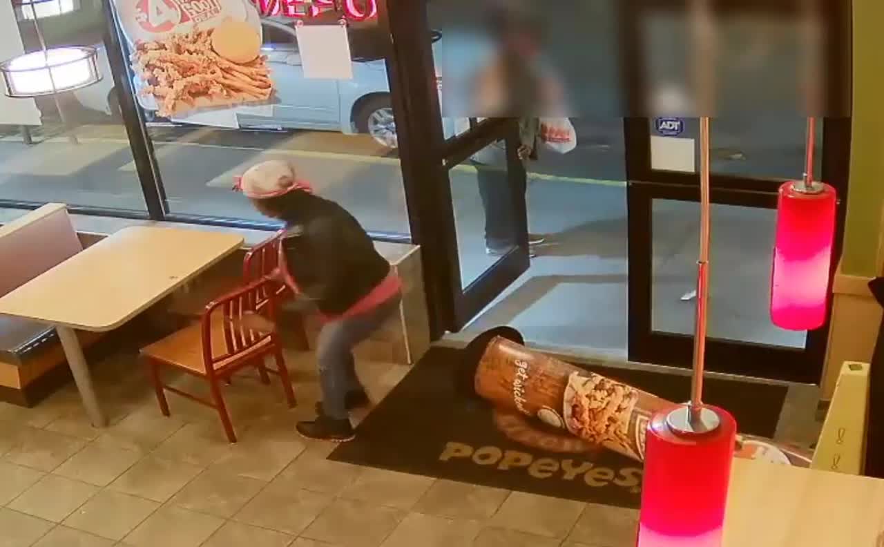 Watch ‘Extremely Drunk’ Woman Smash Popeyes Window Over Soda Spat