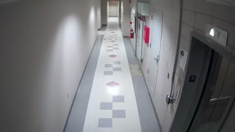 8801VZN01Elevator_2021-01-06_17h40min00s943ms.mp4