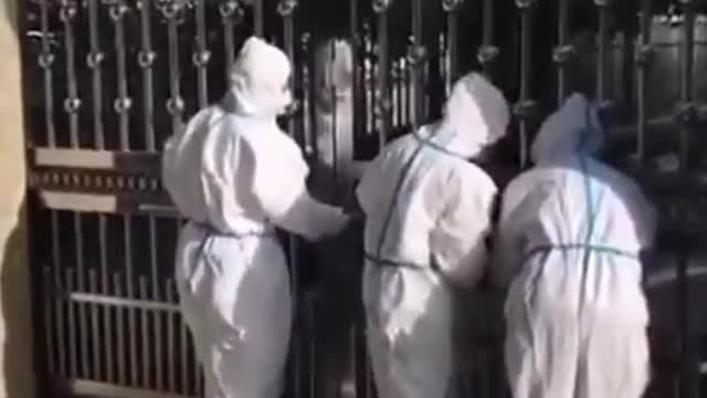 El Partido Comunista volvió a encerrar a la gente en casa.