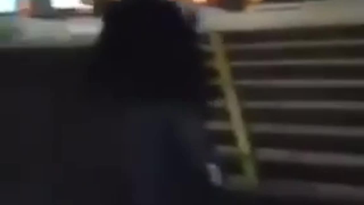 🇵🇱🇺🇦Ukrainian youths beat up local boy in Poland