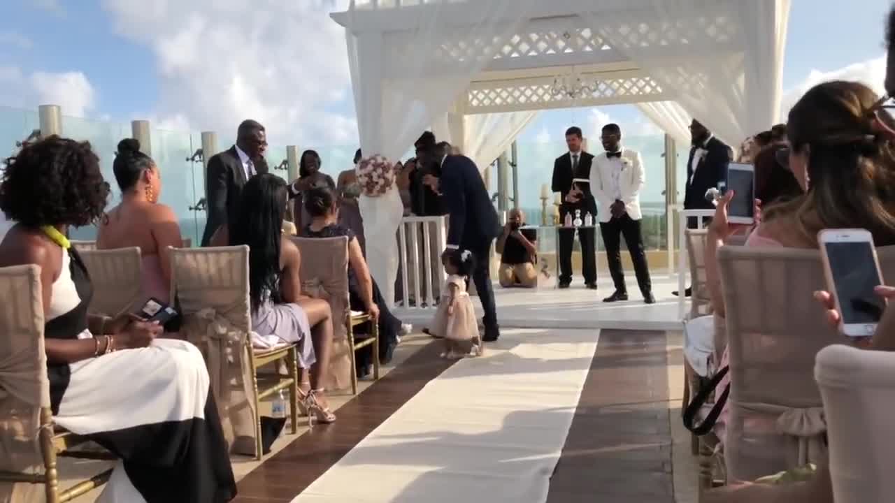 Babe Girl Recognizes Future At Wedding......