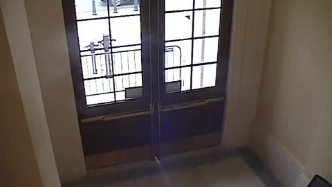 3443CHOB02CH12NRotundaExit_2021-01-06_10h00min00s987ms.mp4