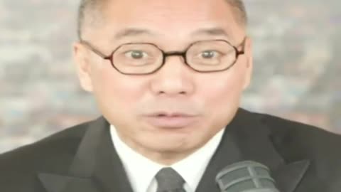20211210文贵先生直播： #血缘关系 就是生殖器关系，所有血缘关系都来自于没有血缘的关系，否则就是乱伦！人与人最重要的是 #感情，是时间、事儿处出来的。