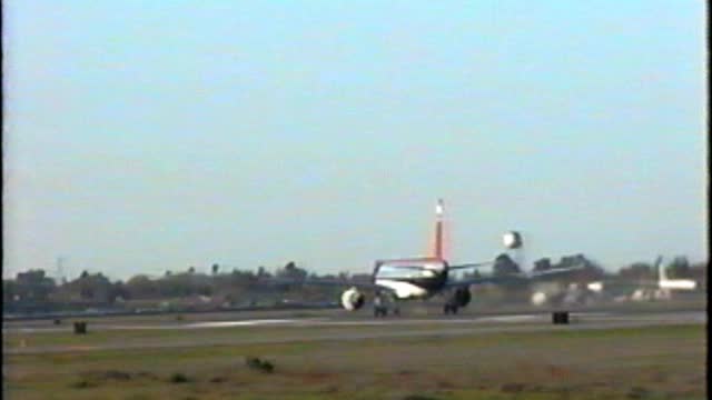 Airliners at San Francisco and San Jose in the mid-1990s