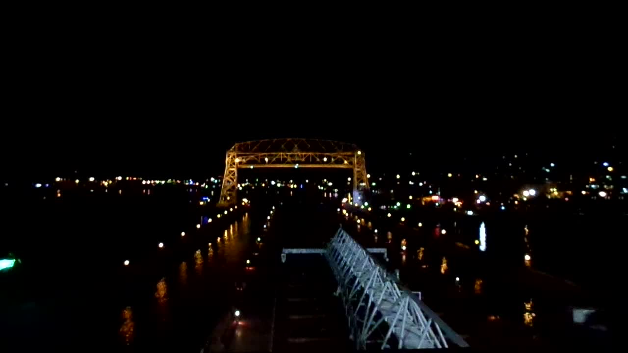 American Integrity sailing into Duluth, Aerial Lift Bridge