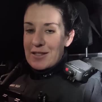 Ontario Police Officer Supports Truckers