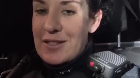 Ontario Police Officer Supports Truckers