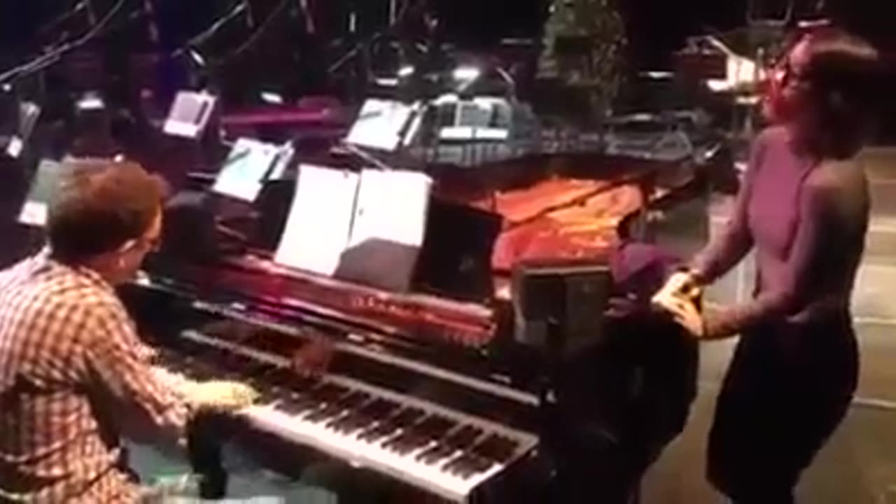 Mairead Carlin a little tid bit Santa baby