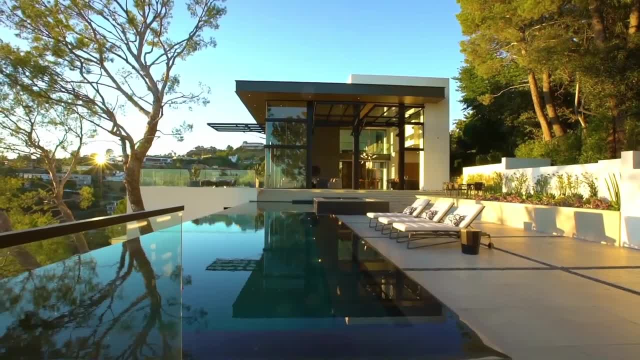 Inside an Extraordinary Modern Mansions in Los Angeles - LUXURY TOUR.