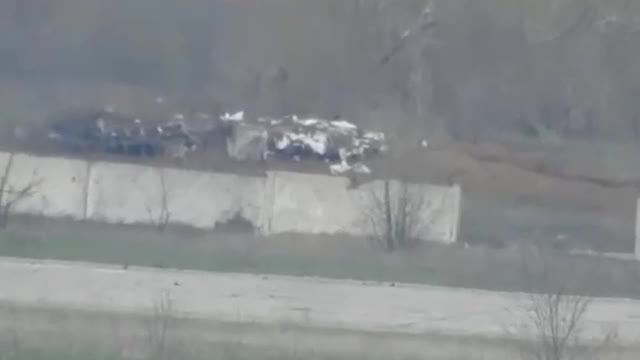 DPR fighters destroy the dugouts of the Armed Forces of Ukraine with ATGMs