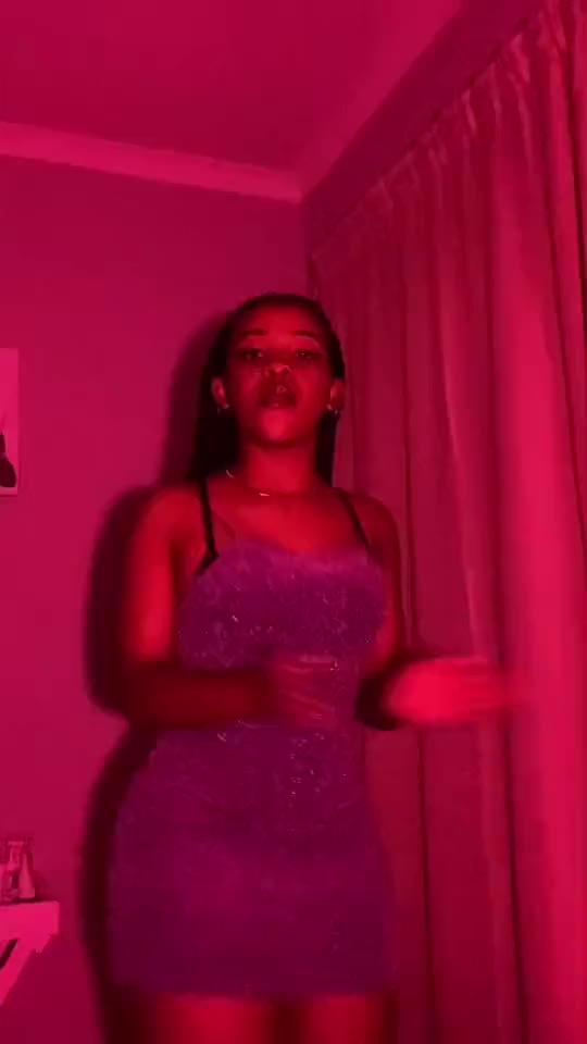 African girls dance challenge