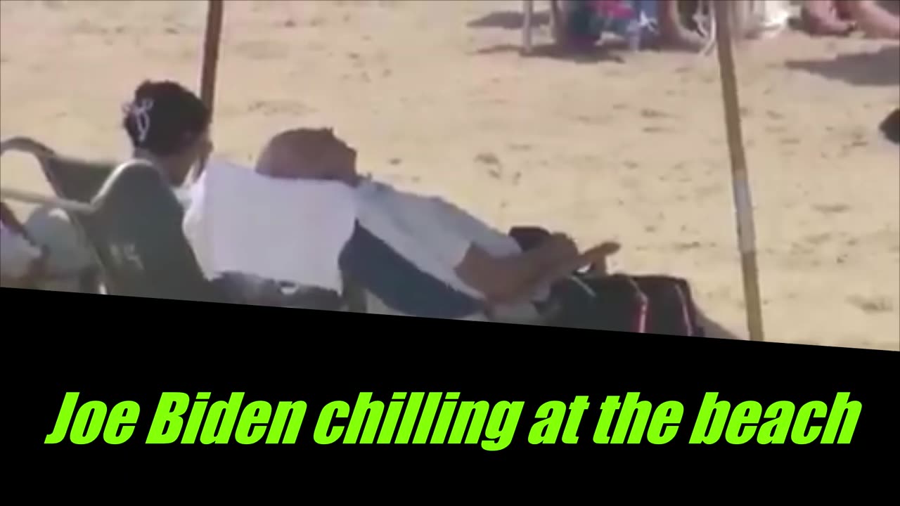 JOE BIDEN CHILLING AT THE BEACH