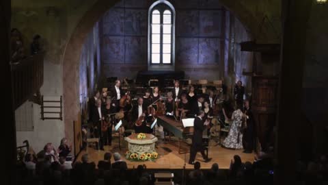 Johann Sebastian Bach ∙ Violin Concerto # 1 in A minor BWV1041