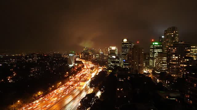 Awesome Time Lapse View Of A City At Night