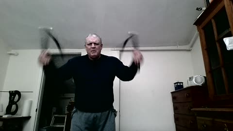 Instead Of Just one Lets make It 2 ( Double Nunchaku Action )