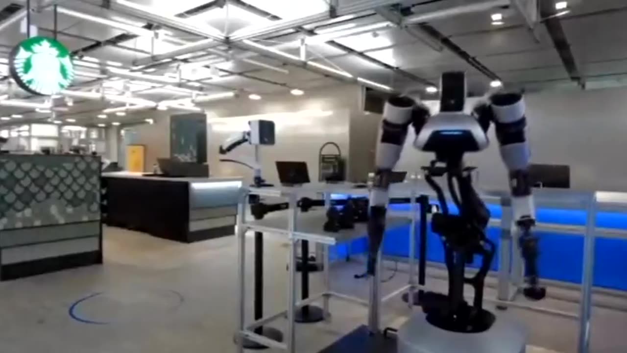 This Starbucks located in South Korea is run by 100 robots and only 2 humans