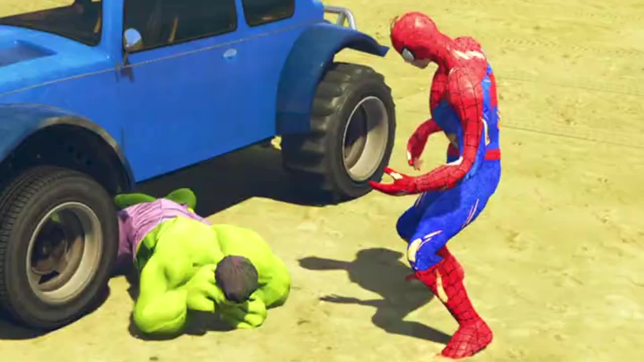 GTA V HULK SAVES TWO OSTRICH FROM DANGER 😯 #shorts