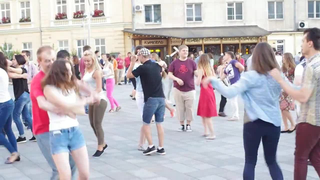 how beautiful Salsa with marshrutka in Lviv, Ukraine was #God help Ukraine people