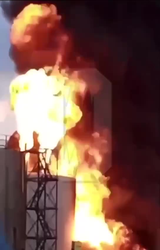 Platonovka is a small village in the Tambov region. The gas station was P1