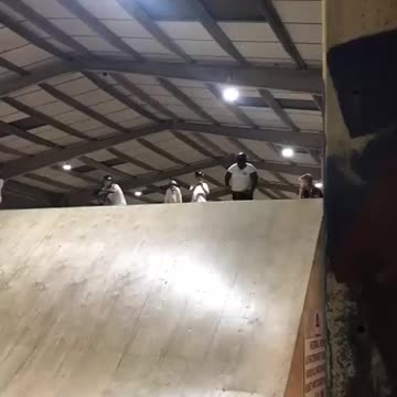 Over weighted flip Challenger Skateboard Ramp