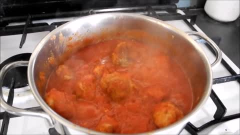 SPAGHETTI AND MEATBALLS THE SICILIAN WAY