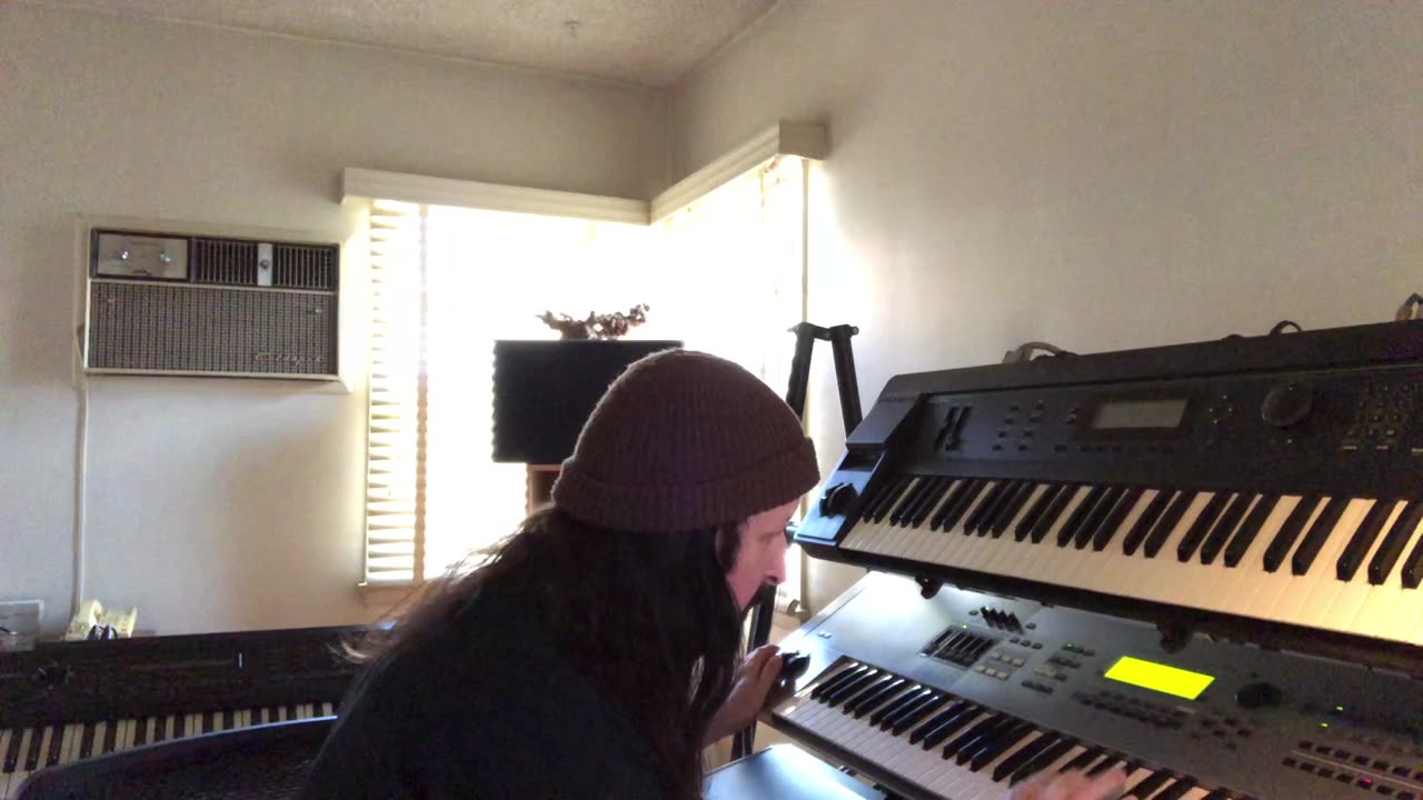 In the Studio Soloing - Larry Kutcher