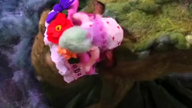 Another clip from @tulip_film , the Thumbelina adaptation I made with