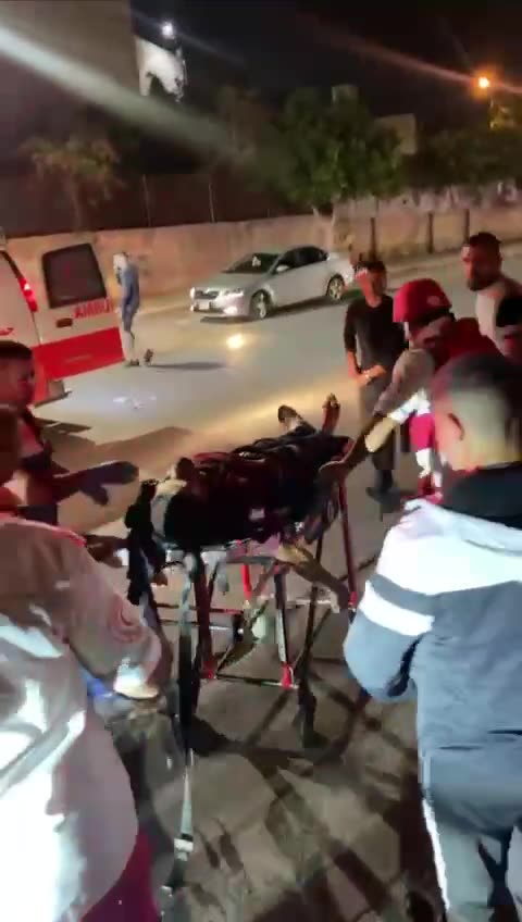 Civilian injured during Israeli bombing of Gaza