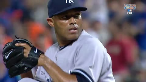 Mariano Rivera enters in the 8th inning in his final All-Star game.