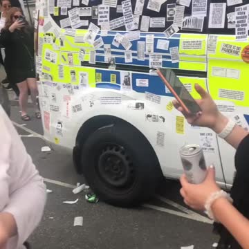 The White Rose, share the truth!