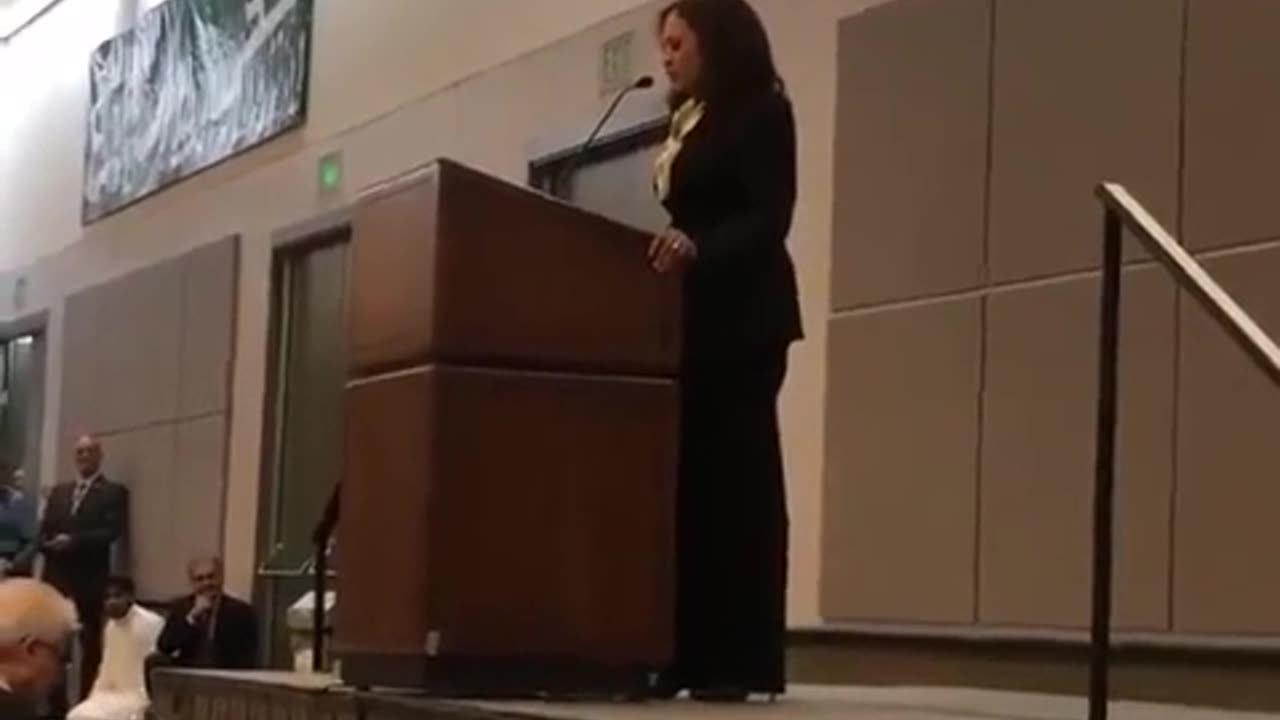 kamala harris gives her soft submissive views on radical islamic extremism