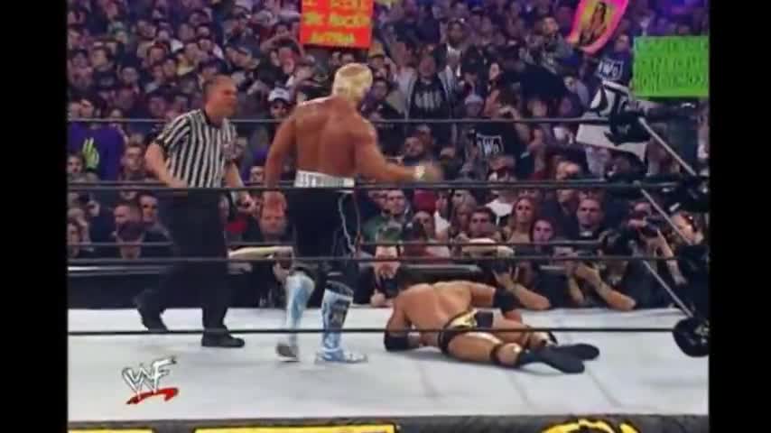 2002 Rock vs Hollywood Hulk Hogan