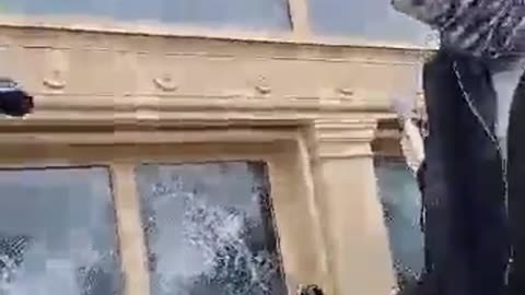 Antifa pretends to be Patriots