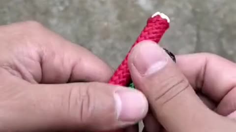 How to tie a knot firmly?