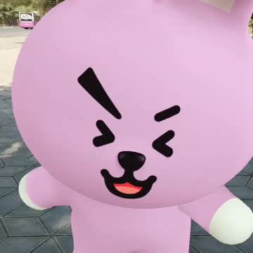 Funny rabbit dancing